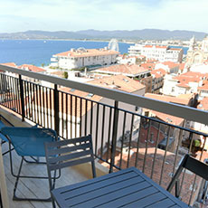 vue de la tour vadon saint raphael